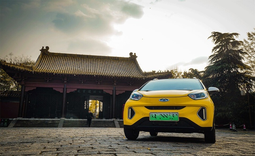 豪华品牌也出了新能源纯电小车？盘点颜值超高的新能源车！