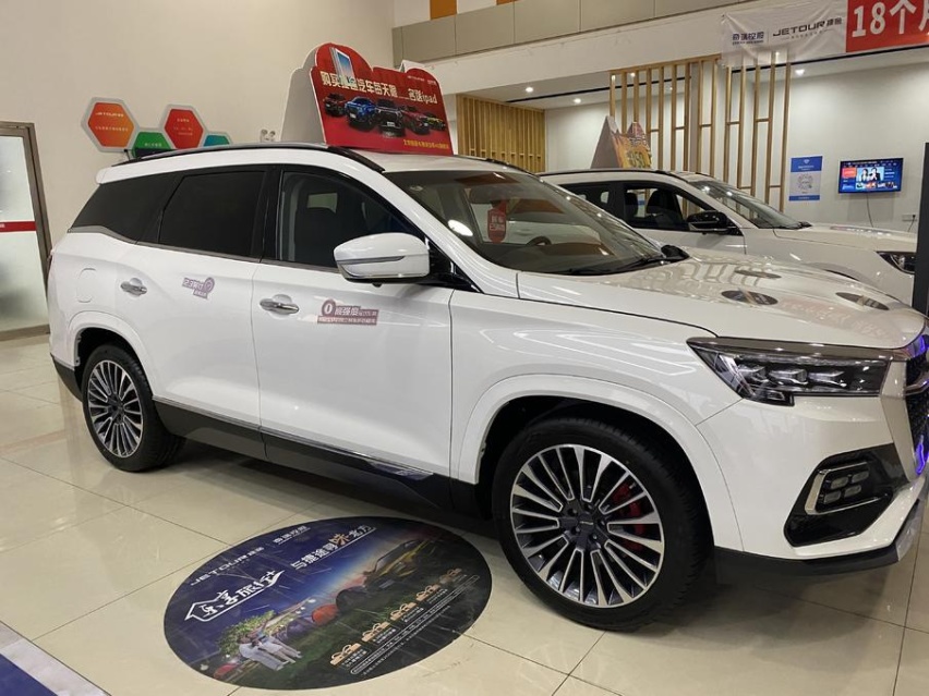 到店体验捷途X95中型SUV 预算不足的优先选择