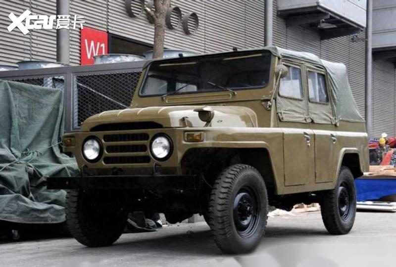 0t 8at动力,全新bj212实车亮相,预计12-15万元-爱卡汽车爱咖号