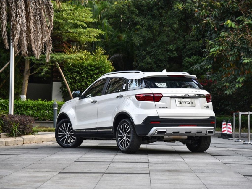 15万价位合资SUV，推荐铂领型和尊领型 苑叔聊福特领界哪款