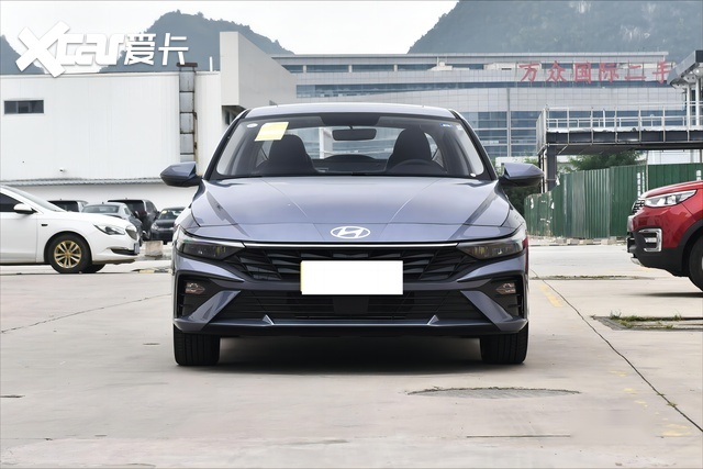 现代伊兰特到底怎么样?别光听4s店忽悠,看这5位车主怎么说