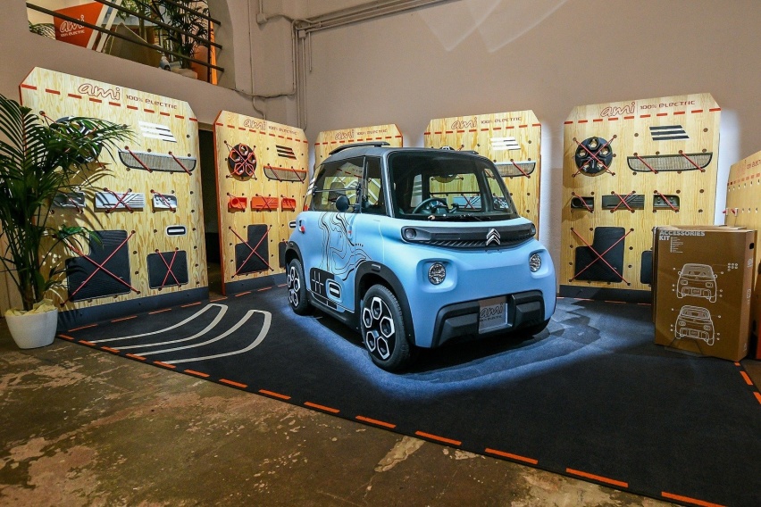 欧洲版“五菱MINI EV”，不用驾照的法兰西“老头乐”