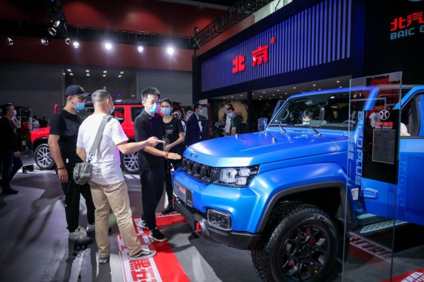 出道即巅峰！BJ40刀锋英雄版将于达喀尔完赛日开启预售