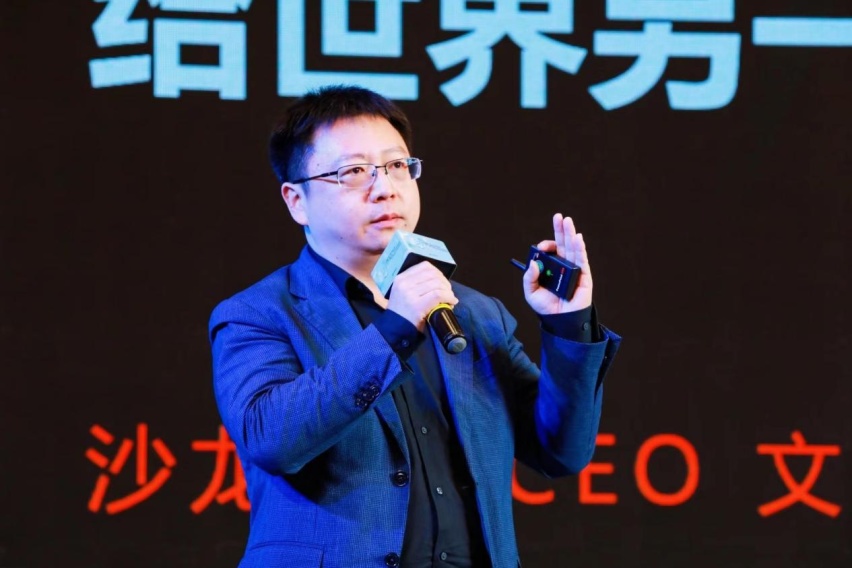 青铜科技亮相海口新能源车展，做智能电动化时代传媒新势力