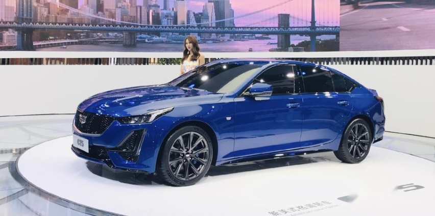 2019的成都车展，凯迪拉克-CT5首发亮相，定位中大型车！