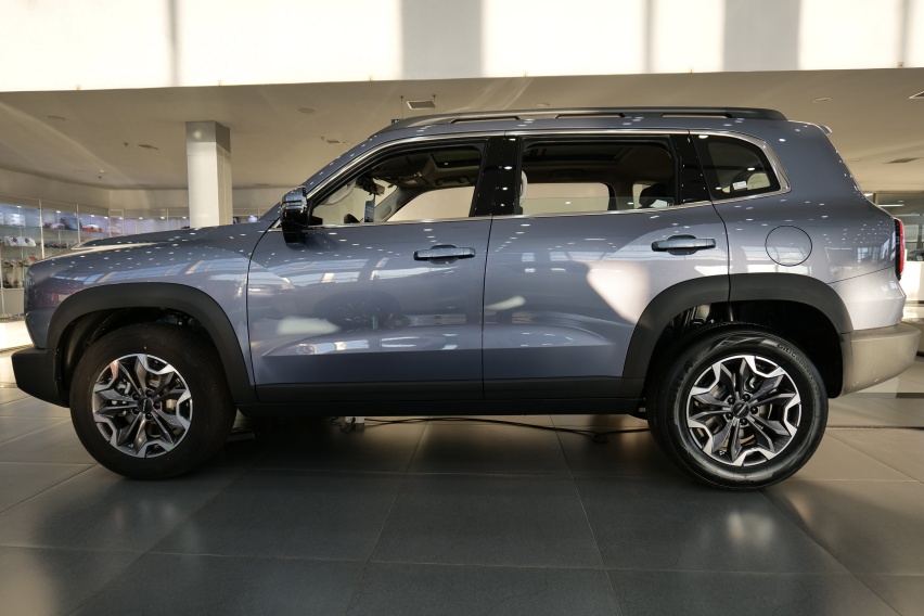 10万出头可城可野的大空间SUV，探店2024款哈弗大狗