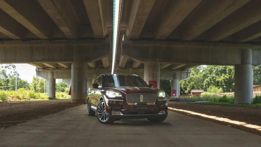 花途锐2.0T的钱,能买纯正豪华品牌3.0T大SUV
