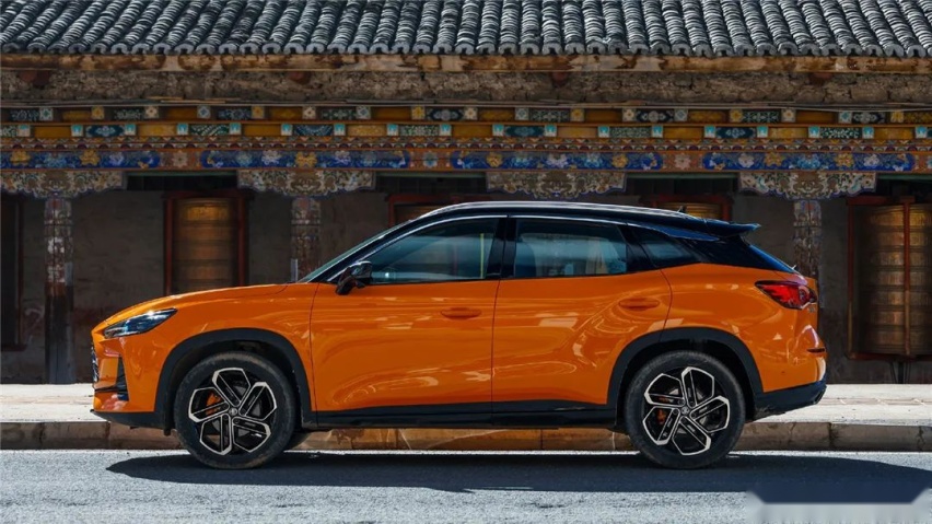 MG ONE和斯巴鲁全新BRZ都上市了、特斯拉被曝悬架脱落…丨今日车闻