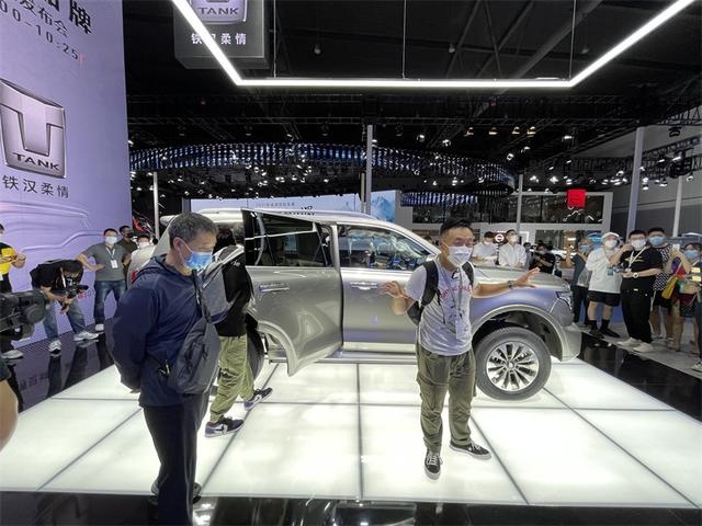 成都车展实拍坦克500，这家伙肯定能卖爆？