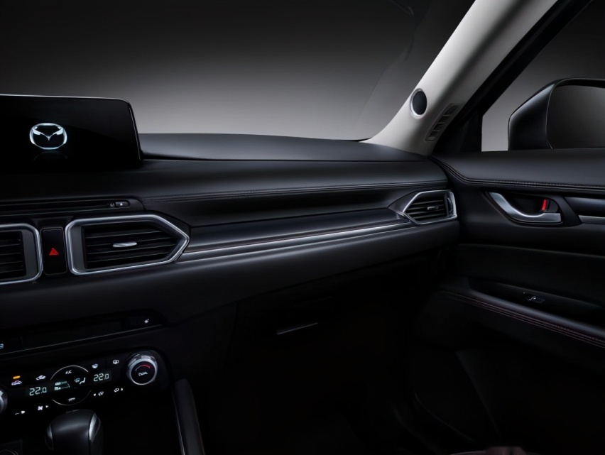 长安马自达春夏焕新季活力开启 全新MAZDA CX-5黑骑士劲飒上市