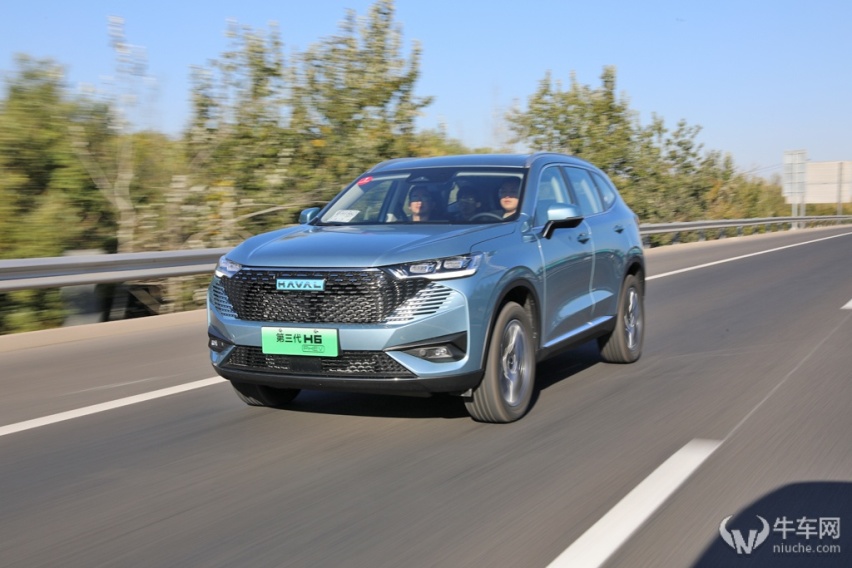 电机随时待命，动态表现提升明显，试驾哈弗第三代H6 PHEV