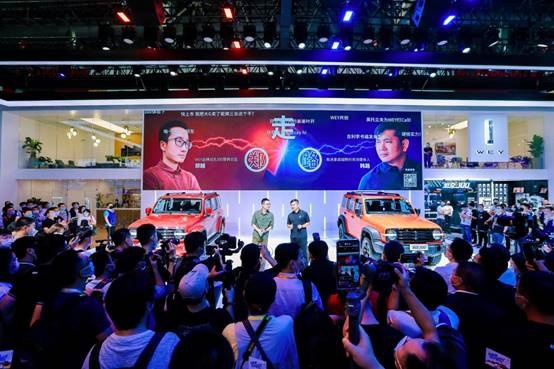 撸猫遛狗开坦克 长城汽车2020北京车展玩得嗨