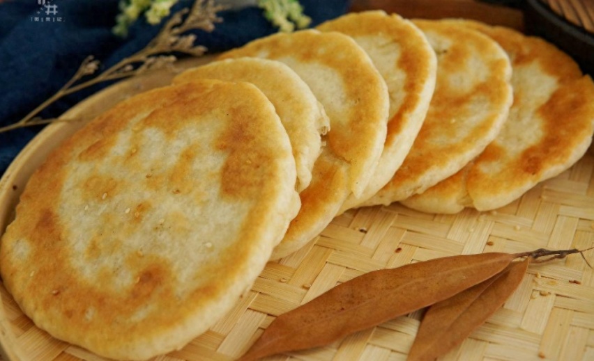 中秋美食大赏，一起来品尝传统与现代的美味！