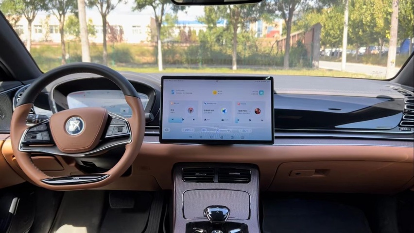 官方数据4.2L/100km 真的有那么省吗？答哥实测比亚迪汉DM-i