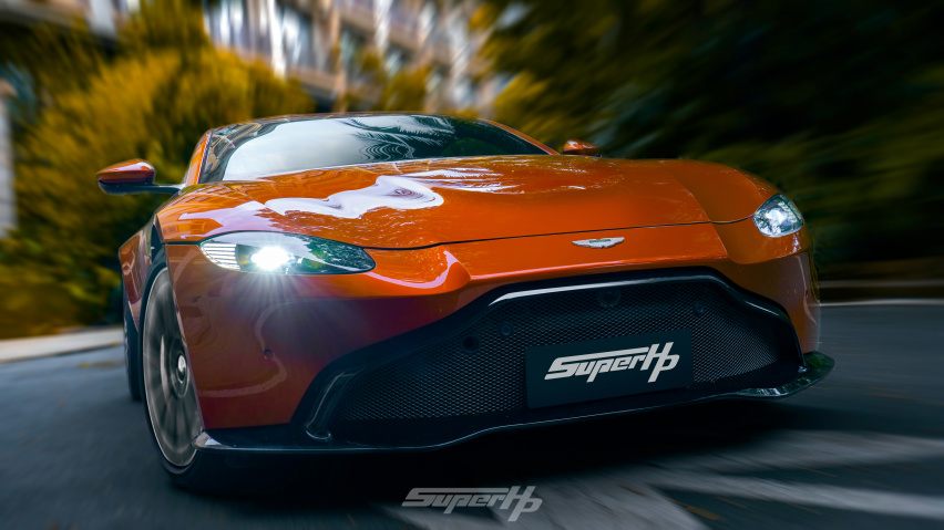 阿斯顿马丁 V8 Vantage