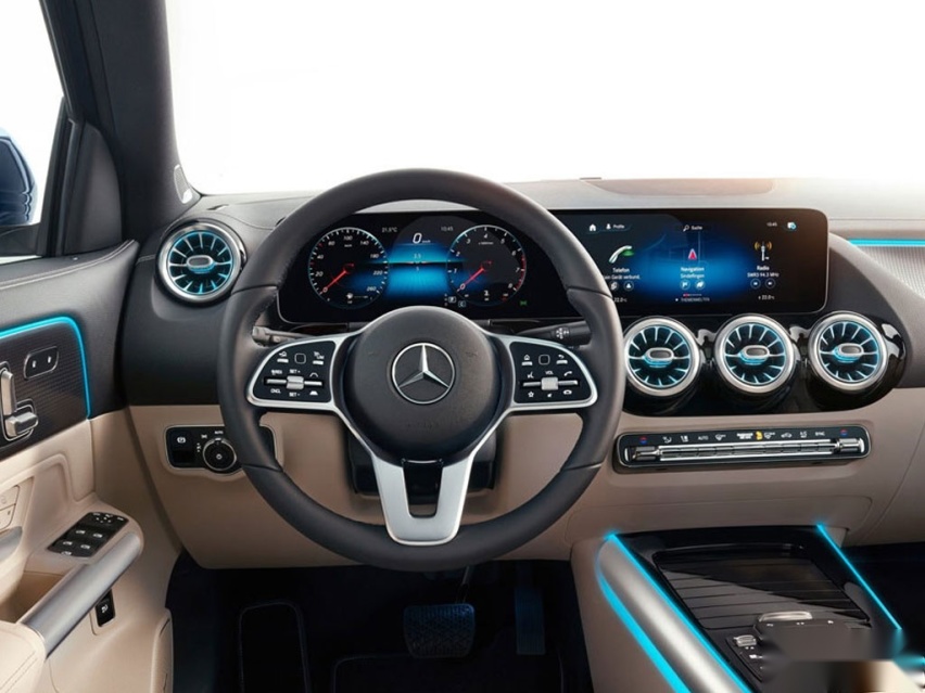 像一台SUV，新一代奔驰GLA级曝光，1.3T发动机+一大堆