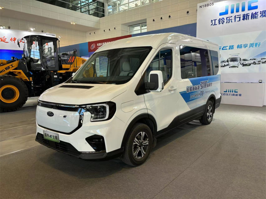 增添绿动力！江铃乐行新能源登陆2023天津航博会