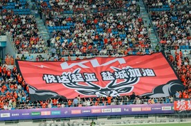 盐城5球大胜常州，悦达起亚燃情助威点燃赛场激情