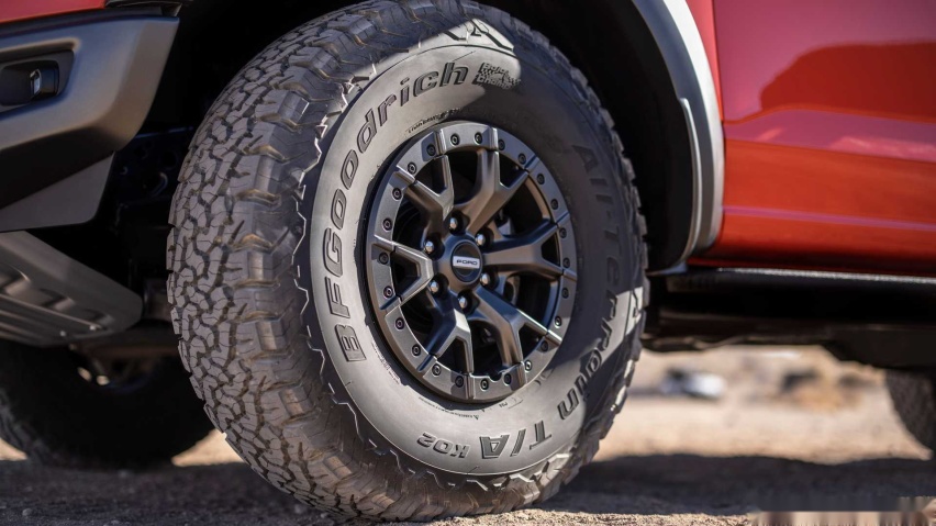 福特全新F-150猛禽将引入!3.5T+10AT,长城炮有力竞争者?