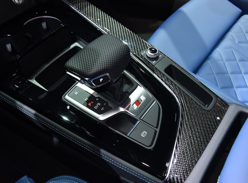 2020款奥迪S4 Avant车型