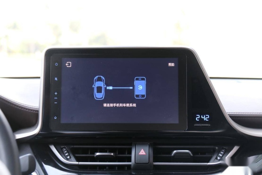 小身材拥有大智慧 深度体验广汽丰田 C-HR EV
