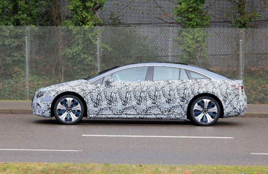 奔驰EQS即将发布，续航超700km，目标直指Model S