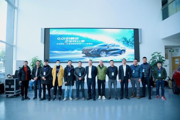 一款真正适合年轻人的SUV-试驾长安欧尚X5