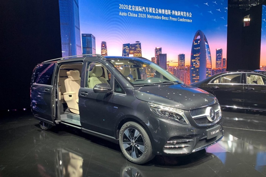 升级9AT变速箱！北京车展上市的新款奔驰V级值不值？