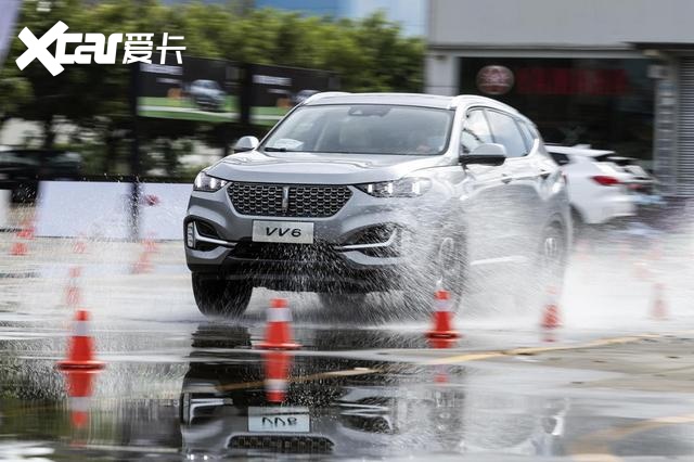 2021款VV6登陆广州，后排生命体征监测让车主翘大拇指