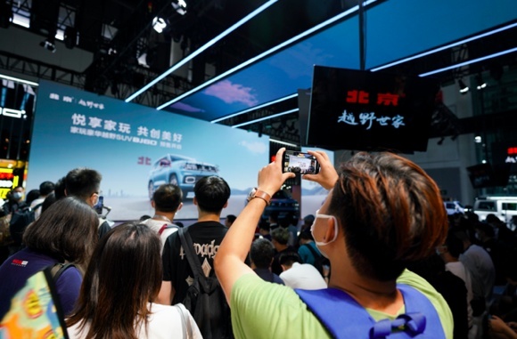 BJ60今上市，7座车型再让利4000元，不入手更待何时？