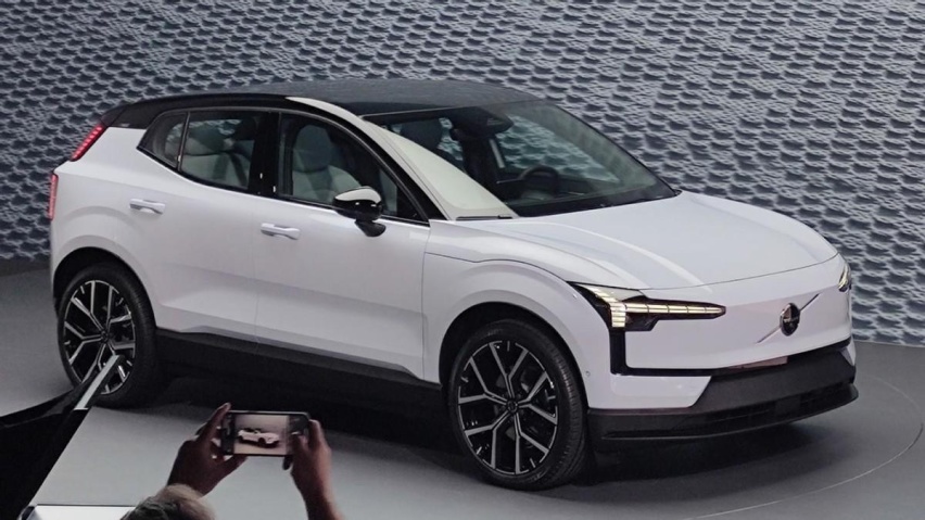 沃尔沃最小的纯电SUV，续航480km，每月养车约700元/月？
