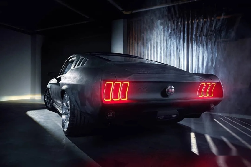 披着Mustang外壳的特斯拉Model S？840马力电动缝合怪来袭
