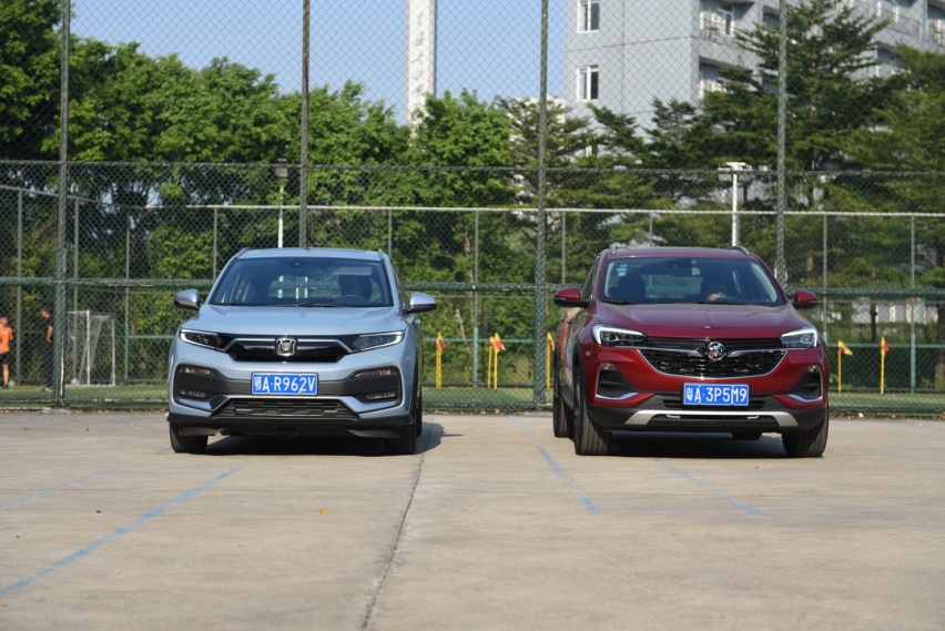 都是新款刚上市，15万买SUV，这两款精致实用值得一看！