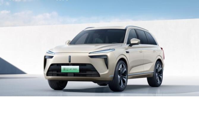 蓝山DHT-PHEV.jpg