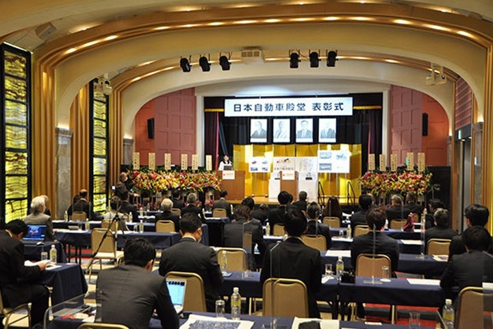 2022日本自动车大赏，这辆丰田得到年度设计大奖