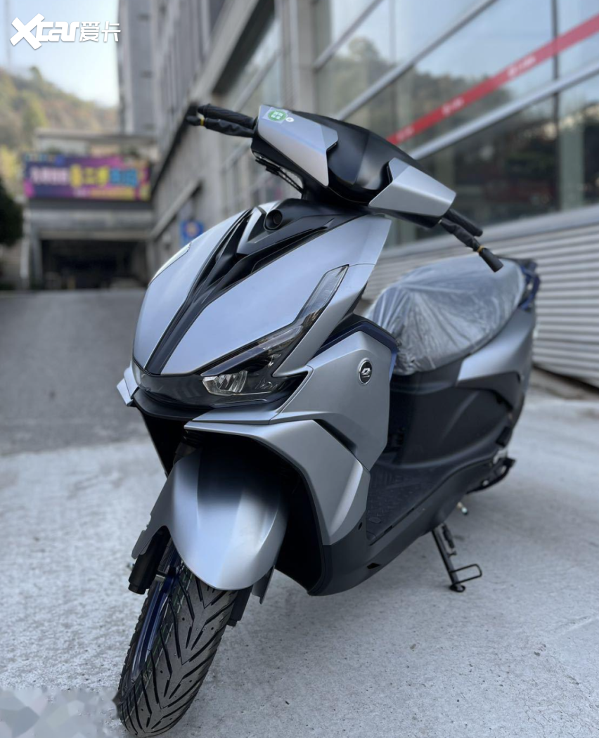 钱江鸿125来袭,万元左右配置拉满性能在线