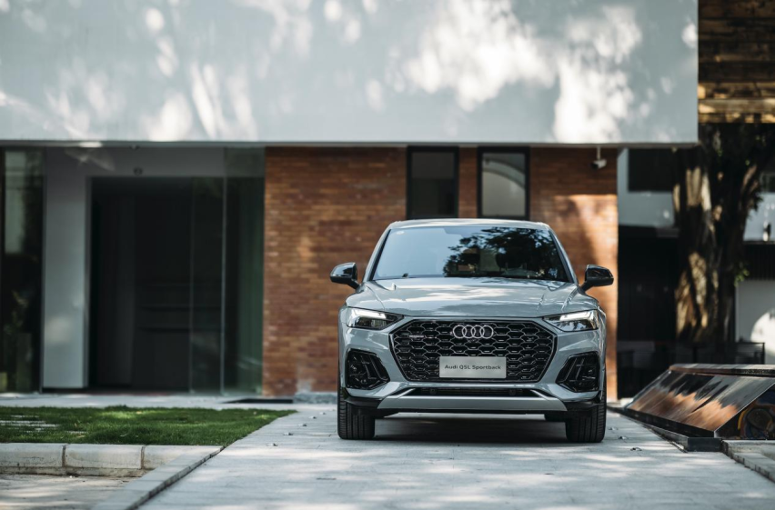张扬个性VS实用主义 奥迪Q5L Sportback成就年轻人的AB面