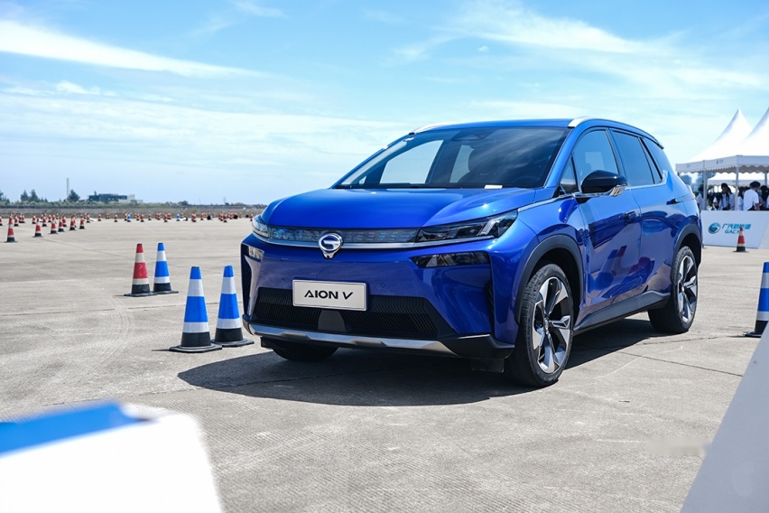 试驾17万起全新SUV 实力拔尖！不愧是广汽新能源最新力作