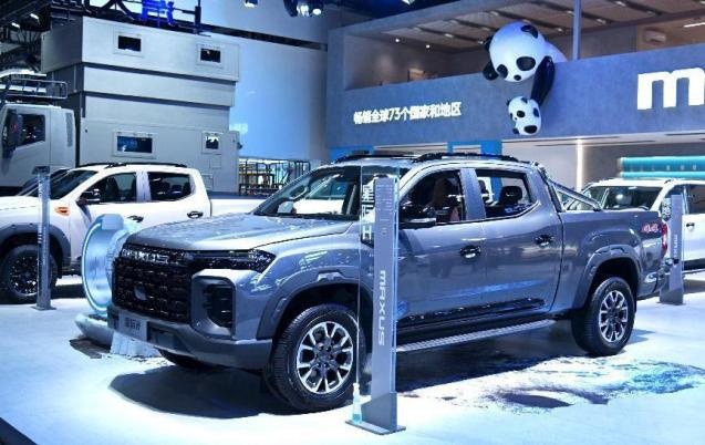 上汽大通MAXUS“大家庭豪华电动MPV”大家7成都车展全球首发亮相