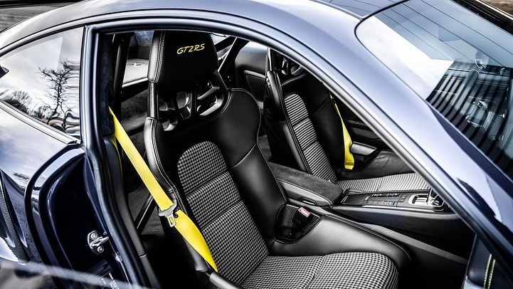 保时捷911 GT2 RS实车 很强的运动感