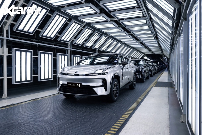 20%用户“闭眼入”，全新领克08万台交付领跑20万级SUV市场