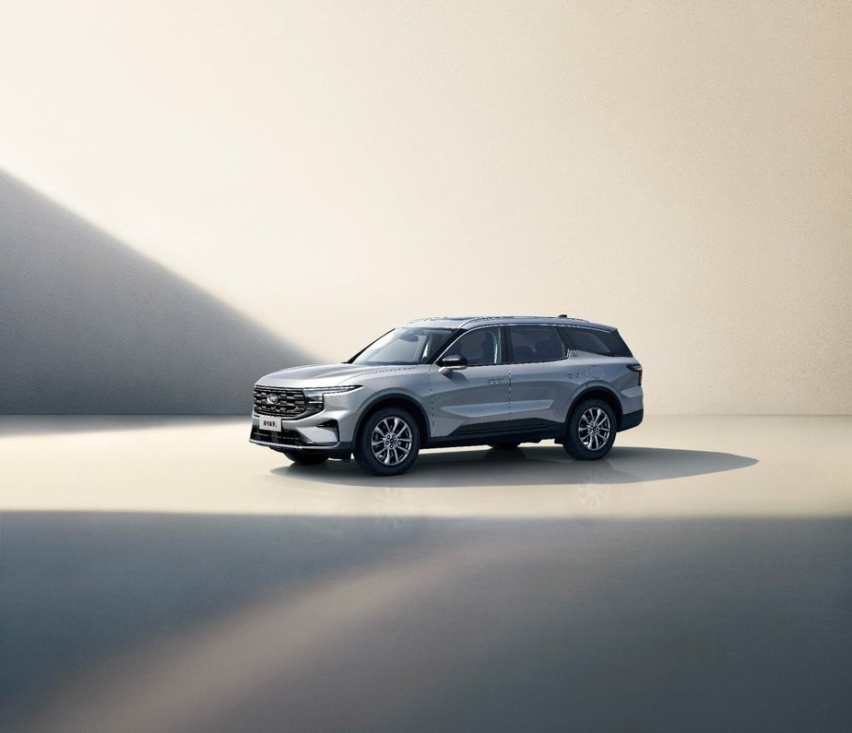 锐界L两驱七座时尚型上市，22.98万元享高价值大七座SUV