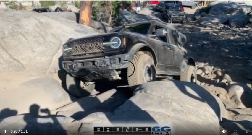 攀爬Rubicon小道 福特Bronco不输JEEP牧马人