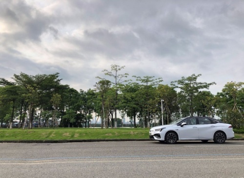 十五年花冠“老车主”聊一聊新入手的新能源汽车