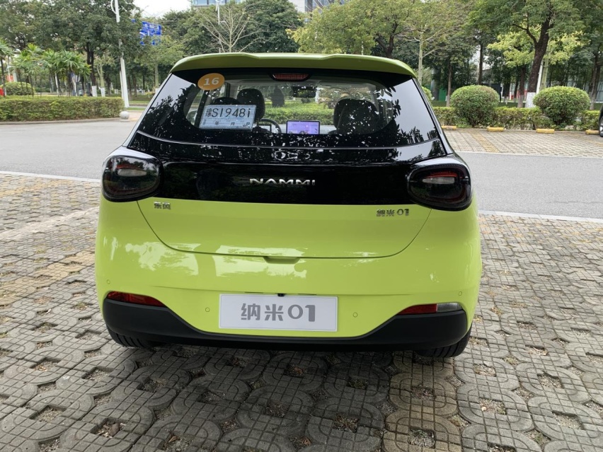 纯电代步小车推荐，东风纳米01实拍，7万多就能买