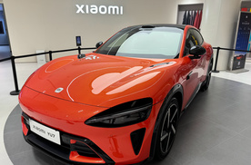 小米SU7/YU7下架熔岩橙配色 雷军：很帅！但敢买的人太少了