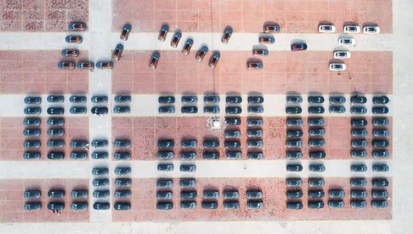 没上市就交车，520辆长安UNI-T先享交付