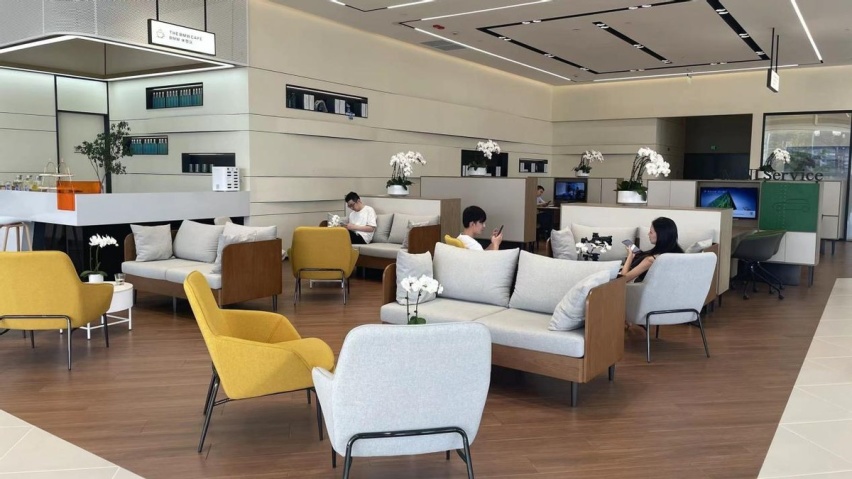 上半年BBA销量宝马夺冠，探店后才懂为何有钱人爱宝马？
