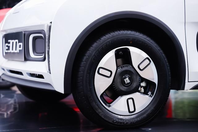 续航305km，新宝骏E300/E300Plus上市