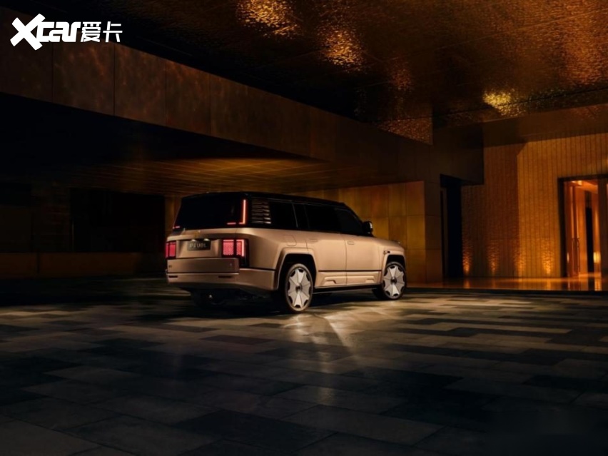 仰望U8L鼎世版正式上市，以鼎级安全重构行政豪华SUV新标杆